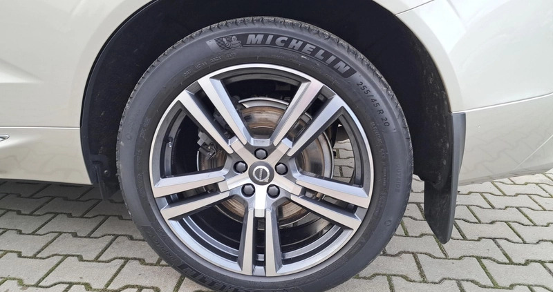 Volvo XC 60 cena 179900 przebieg: 58225, rok produkcji 2021 z Nowa Ruda małe 254